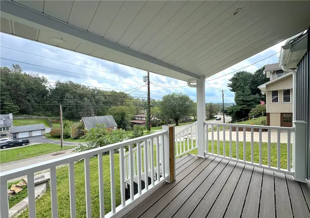Photo 4 of Single family home for sale at 7651 Pennsylvania Ave, North Huntingdon, PA 15501 | MLS# 1774282 | Listing updated on 2026-09-26