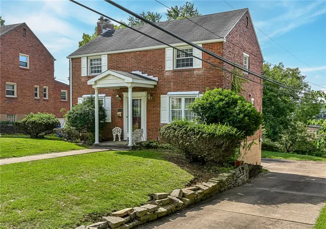 Photo 1 of Single family home for sale at 105 Orchard Spring Rd, Scott Twp, PA 15220 | MLS# 1774297 | Listing updated on 2026-09-14