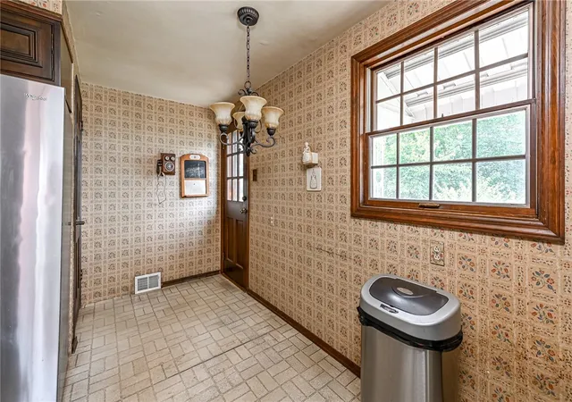 Photo 20 of Single family home for sale at 105 Orchard Spring Rd, Scott Twp, PA 15220 | MLS# 1774297 | Listing updated on 2026-09-14