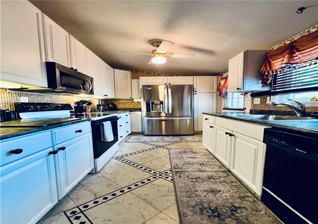 Photo 4 of Single family home for sale at 108 North 1st St, Masontown, PA 15461 | MLS# 1774320 | Listing updated on 2026-09-30