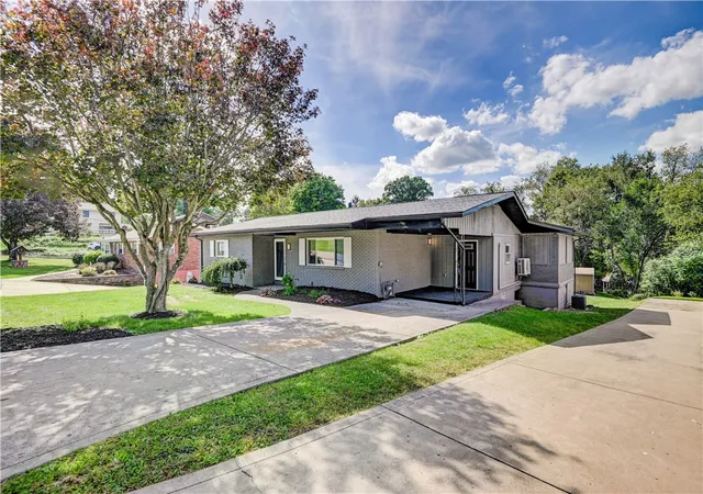 Photo 1 of Single family home for sale at 149 Spring Hl Rd, Center Twp, PA 15001 | MLS# 1774324 | Listing updated on 2026-09-15