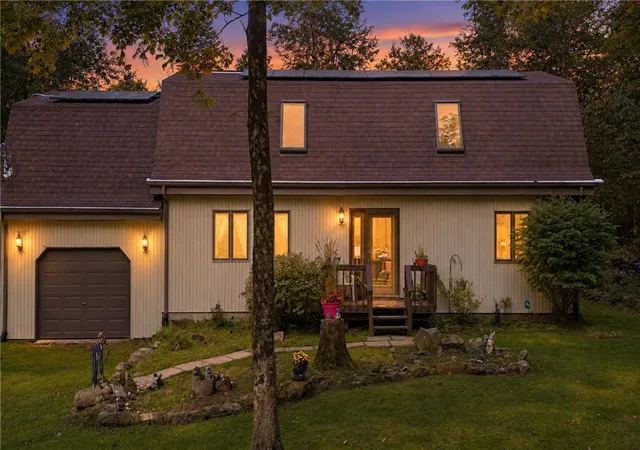 Photo 1 of Single family home for sale at 204 Kreinbrook Hl Rd, Bullskin Twp, PA 15610 | MLS# 1774303 | Listing updated on 2026-09-14