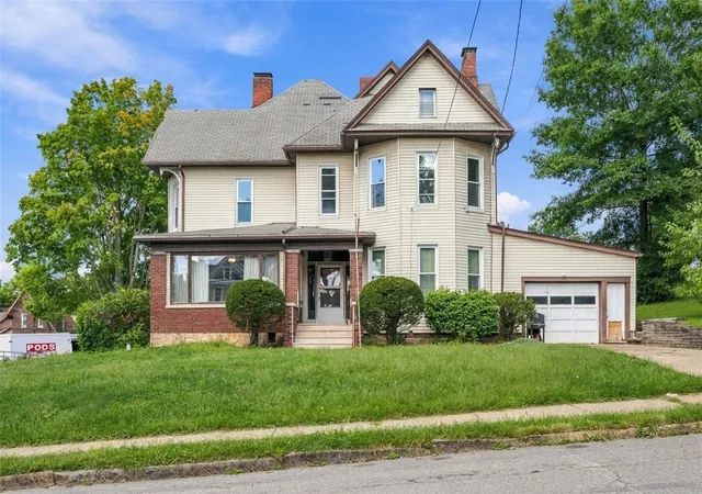 Photo 1 of Single family home for sale at 612 E Brady St, City Of But Ne, PA 16001 | MLS# 1773974 | Listing updated on 2026-10-01