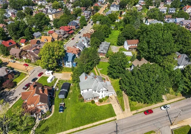Photo 2 of Single family home for sale at 612 E Brady St, City Of But Ne, PA 16001 | MLS# 1773974 | Listing updated on 2026-10-01
