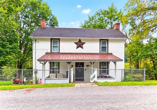 Photo 1 of Single family home for sale at 223 Lenkey Rd, Vanderbilt, PA 15486 | MLS# 1774260 | Listing updated on 2026-09-22