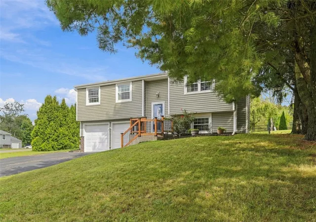 Photo 2 of Sale Pending at 98 Sunridge Dr, Economy, PA 15042 | MLS# 1774071 | Listing updated on 2026-09-30