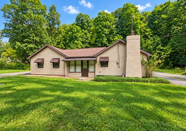 Photo 1 of Sale Pending at 1730 Dime Rd, Parks Twp, PA 15690 | MLS# 1774426 | Listing updated on 2026-09-24