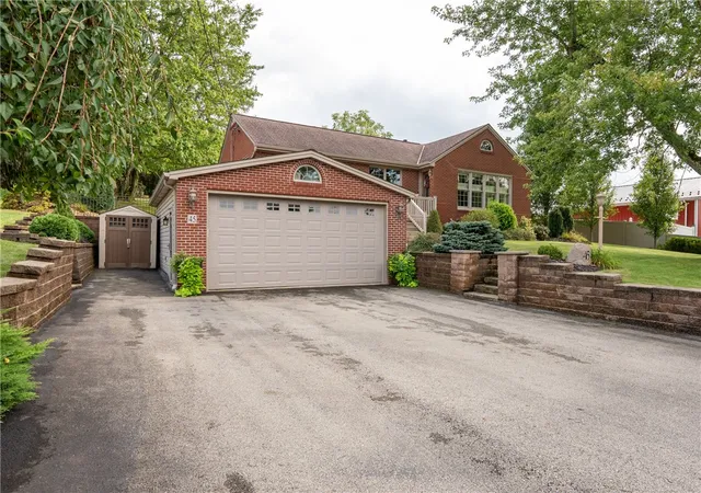 Photo 2 of Sale Pending at 45 Windihill Dr, Hempfield Twp, PA 15601 | MLS# 1774117 | Listing updated on 2026-10-04