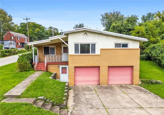 Photo 2 of Single family home for sale at 145 Old Lebanon Church Rd, Pleasant Hills, PA 15236 | MLS# 1774438 | Listing updated on 2026-09-14