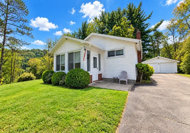 Single family home for sale at 4302 State Route 156, Kiskiminetas Twp, PA 15618 | MLS# 1774446