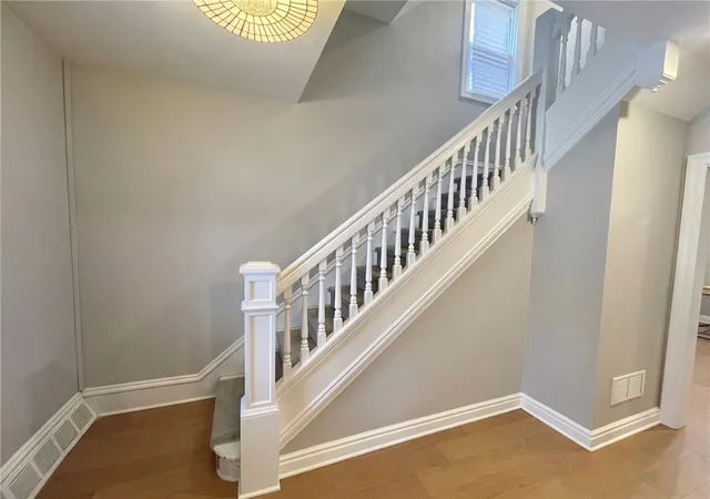 Photo 3 of Single family home for sale at 720 Nevin Ave, Sewickley, PA 15143 | MLS# 1774442 | Listing updated on 2026-10-12