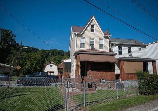 Single family home for sale at 5 Jones St, Etna, PA 15223 | MLS# 1774469