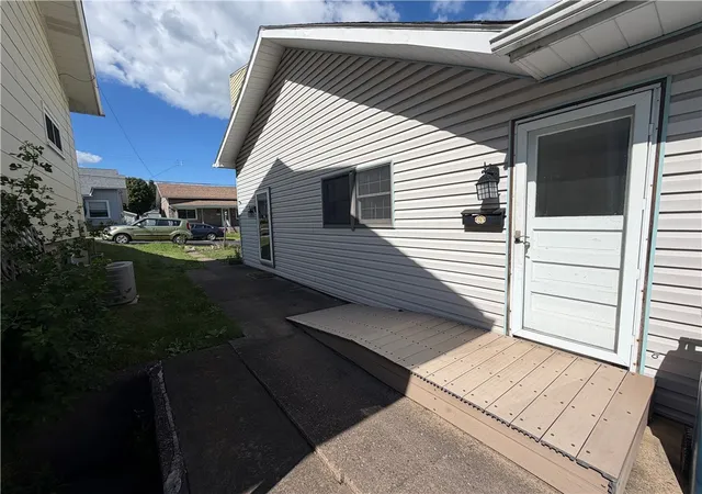 Photo 26 of Single family home for sale at 205 University St, Verona, PA 15147 | MLS# 1774470 | Listing updated on 2026-10-08