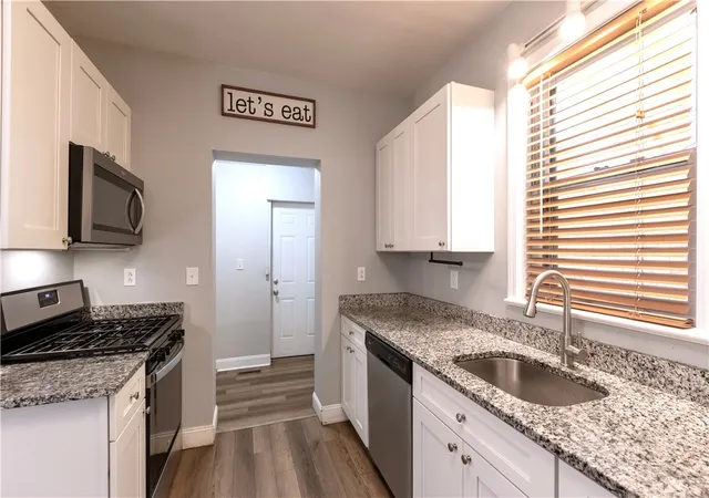 Photo 4 of Single family home for sale at 101 Craighead St, Mt Washington, PA 15211 | MLS# 1774486 | Listing updated on 2026-09-14