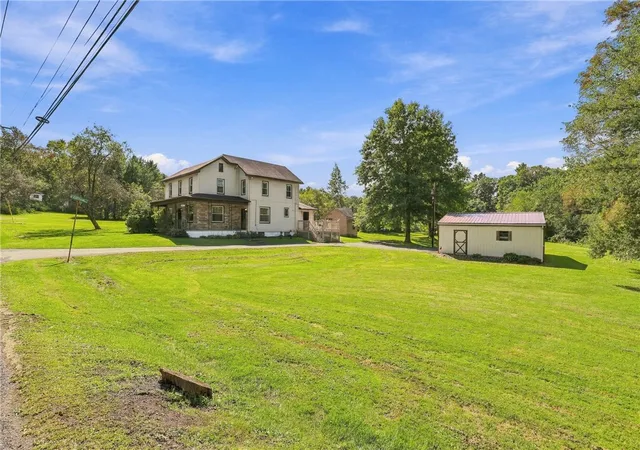 Photo 3 of Single family home for sale at 871 Brownstown Hl Rd, Quemahoning Twp, PA 15563 | MLS# 1774466 | Listing updated on 2026-09-14