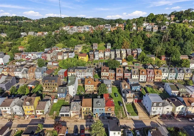 Photo 33 of Single family home for sale at 2034 Ley St, Troy Hill, PA 15212 | MLS# 1771970 | Listing updated on 2026-09-14