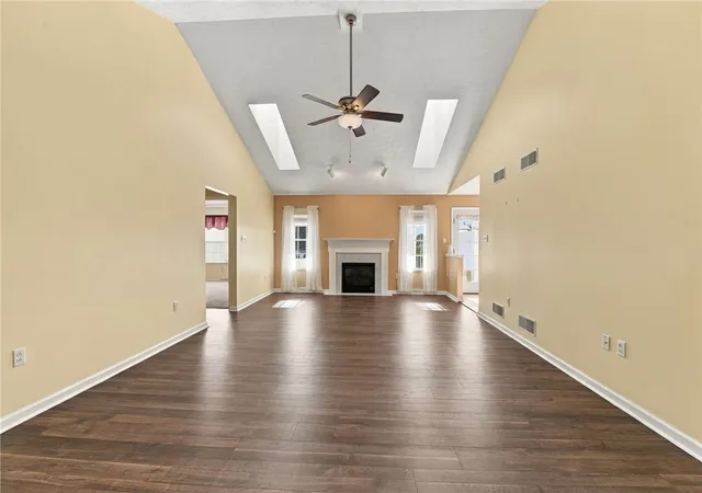 Photo 4 of Single family home for sale at 1010 Sunnyfield Ct, Penn Twp, PA 15636 | MLS# 1774209 | Listing updated on 2026-09-15