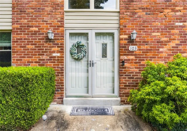 Photo 3 of Single family home for sale at 103 Volpe Dr, Monroeville, PA 15146 | MLS# 1774473 | Listing updated on 2026-09-14
