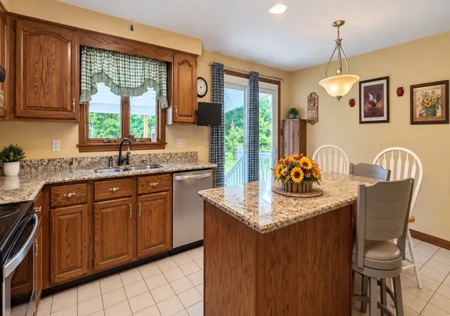 Photo 3 of Sale Pending at 1911 Acheson Ave, North Apollo, PA 15673 | MLS# 1774501 | Listing updated on 2026-09-24