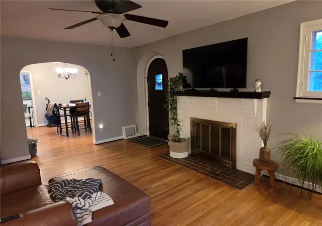 Photo 4 of Single family home for sale at 133 Spring Grv, Penn Hills, PA 15235 | MLS# 1774498 | Listing updated on 2026-09-15