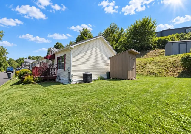 Photo 2 of Manufactured home for sale at 200 Falcon Ln, Washington Twp, PA 15613 | MLS# 1774507 | Listing updated on 2026-09-15