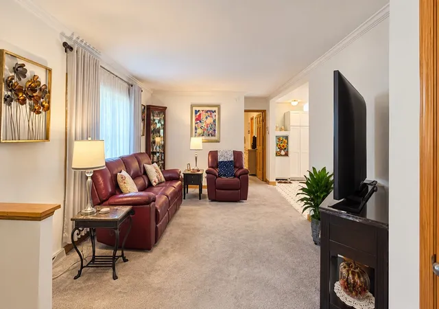 Photo 3 of Manufactured home for sale at 200 Falcon Ln, Washington Twp, PA 15613 | MLS# 1774507 | Listing updated on 2026-09-15