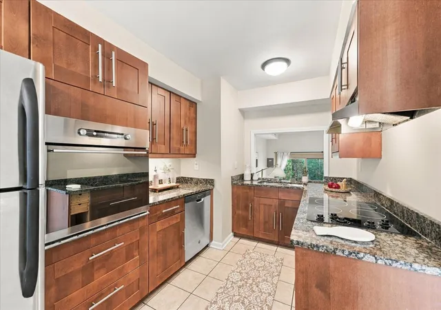 Photo 3 of Sale Pending at 774 Carriage Cir, Pennsbury, PA 15205 | MLS# 1774533 | Listing updated on 2026-10-15