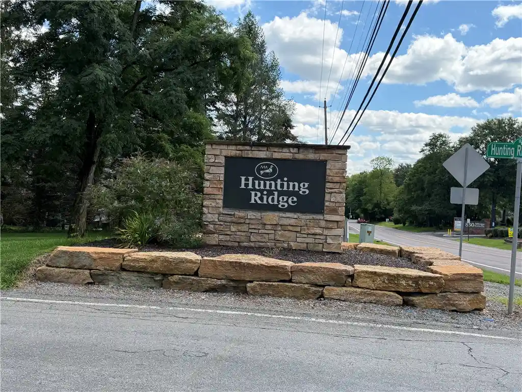 Listing Photo 16 - Condo for sale in 2457 Brk Ledge Rd located at 2457 Brk Ledge Rd, Bridgeville, PA 15017 - Unit #12A