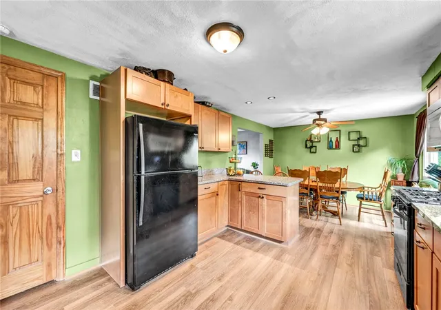 Photo 4 of Single family home for sale at 3817 Logan Fry Rd, Plum Boro, PA 15239 | MLS# 1774660 | Listing updated on 2026-10-19