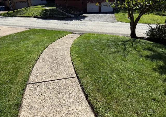 Photo 3 of Single family home for sale at 441 Springdale Dr, Penn Hills, PA 15235 | MLS# 1774544 | Listing updated on 2026-10-17