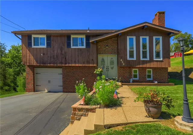 Photo 1 of Single family home for sale at 412 Payne Hl Rd, Jefferson Hills, PA 15025 | MLS# 1774142 | Listing updated on 2026-10-17