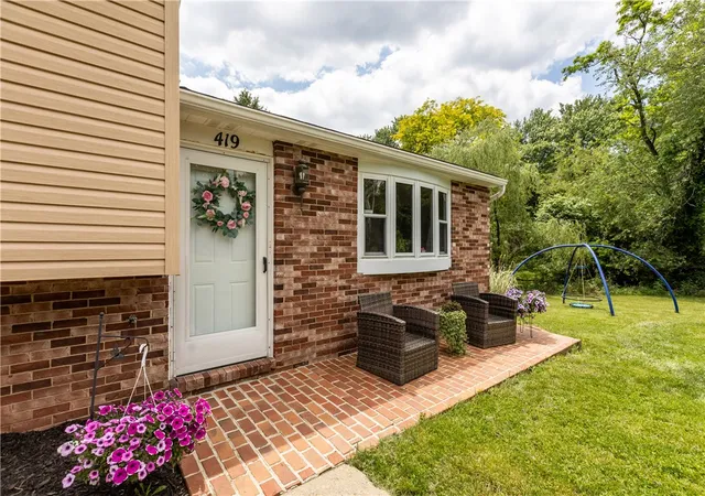 Photo 3 of Single family home for sale at 419 Patsy Dr, Pine Twp, PA 15044 | MLS# 1774608 | Listing updated on 2026-10-13