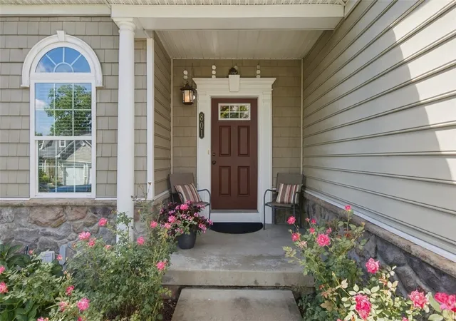 Photo 2 of Townhouse for sale at 801 Village Clb Dr, Pine Twp, PA 15090 | MLS# 1774773 | Listing updated on 2026-10-12