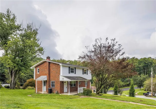 Photo 2 of Single family home for sale at 406 Eden Dr, Monroeville, PA 15146 | MLS# 1774575 | Listing updated on 2026-10-21