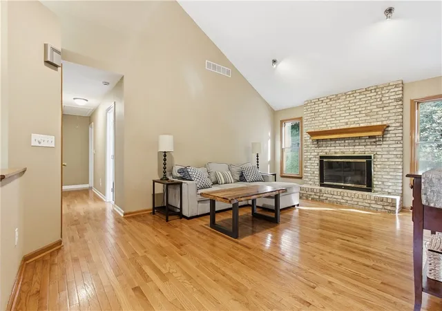 Photo 2 of Single family home for sale at 314 Glade Run Rd, Forward Twp, PA 16033 | MLS# 1774962 | Listing updated on 2026-10-20