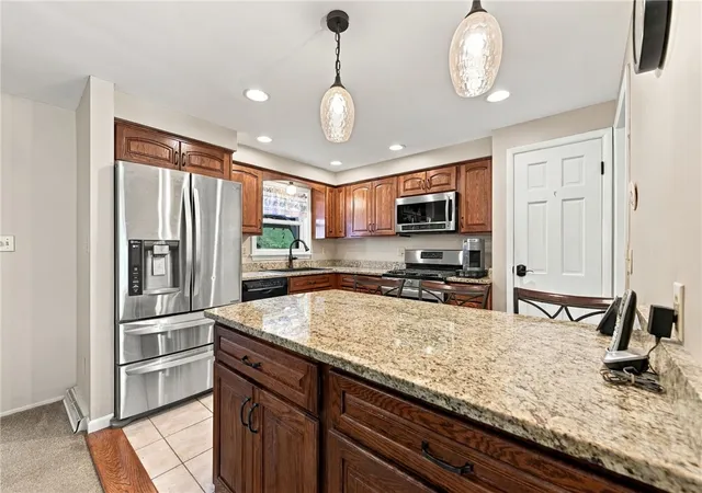 Photo 3 of Single family home for sale at 711 Pine Valley Dr, Plum Boro, PA 15239 | MLS# 1775044 | Listing updated on 2026-10-20