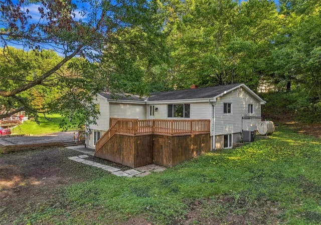 Photo 2 of Single family home for sale at 134 Becks Run Rd, Moon/crescent Twp, PA 15108 | MLS# 1774843 | Listing updated on 2026-10-19