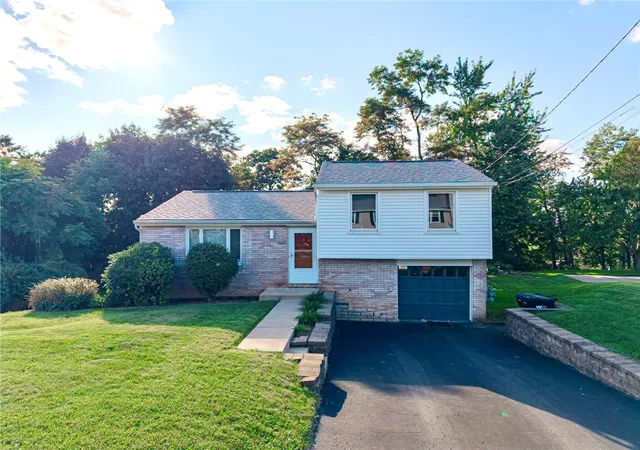 Single family home for sale at 160 Rivercrest Dr, Moon/Crescent Twp, PA 15108 | MLS# 1774792