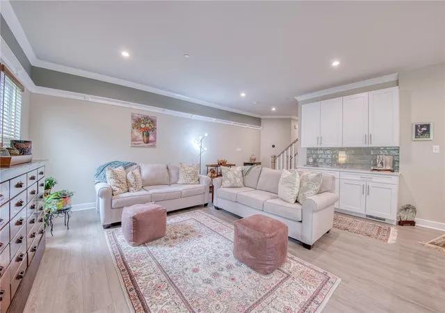 Photo 3 of Townhouse for sale at 224 Dana Dr, Sewickley Hills Boro, PA 15143 | MLS# 1775162 | Listing updated on 2026-10-20
