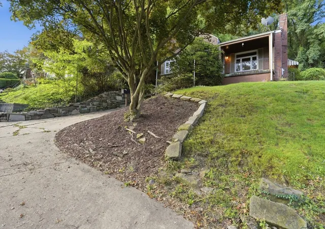 Photo 2 of Single family home for sale at 610 Cascade Rd, Forest Hills Boro, PA 15221 | MLS# 1775283 | Listing updated on 2026-10-20