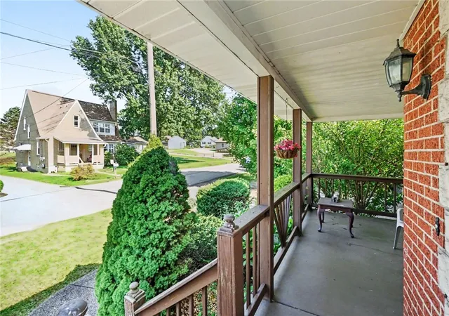 Photo 3 of Single family home for sale at 1009 2nd Street, Jefferson Hills, PA 15025 | MLS# 1775271 | Listing updated on 2026-10-20