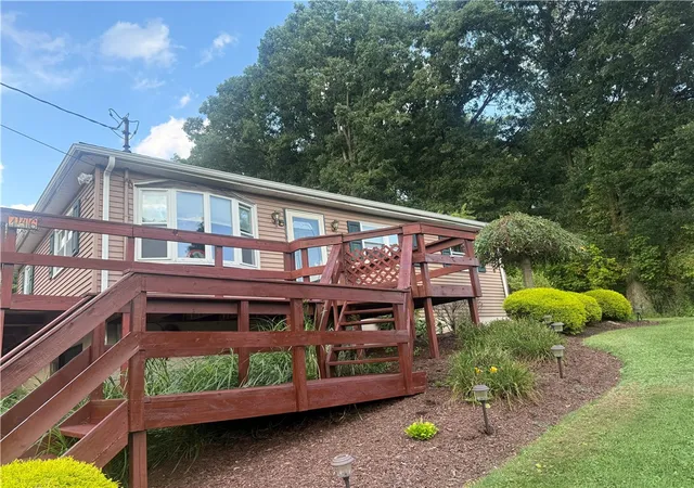 Photo 3 of Single family home for sale at 146 Easy St, Allegheny Twp, PA 15656 | MLS# 1775232 | Listing updated on 2026-10-21