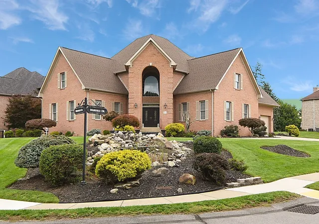Single family home for sale at 4010 Muirfield Dr, Collier Twp, PA 15142 | MLS# 1775412