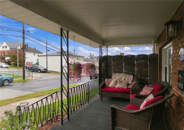 Photo 3 of Single family home for sale at 804 Highland Ave, Pitcairn, PA 15140 | MLS# 1775665 | Listing updated on 2026-10-20