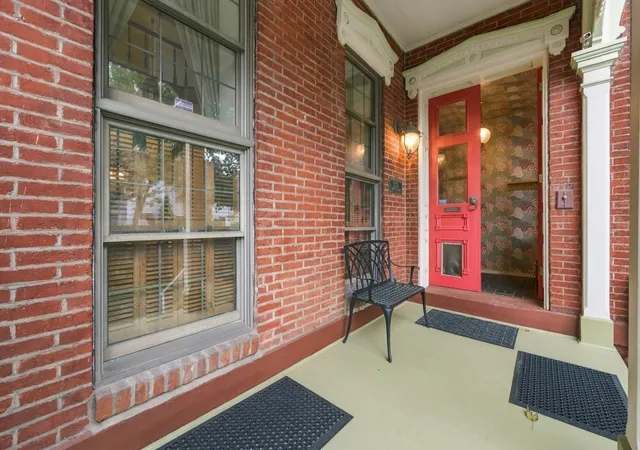 Listing Photo 3 - Condo for sale in building located at 312 Denniston St, Pittsburgh, PA 15206 - Unit #A