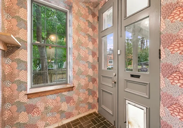 Listing Photo 4 - Condo for sale in building located at 312 Denniston St, Pittsburgh, PA 15206 - Unit #A