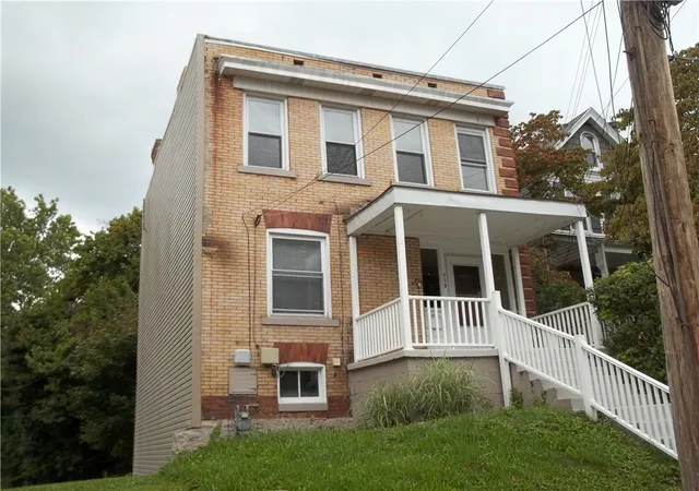 Photo 1 of Single family home for sale at 113 Woodlawn, Bellevue, PA 15202 | MLS# 1775564 | Listing updated on 2026-10-20