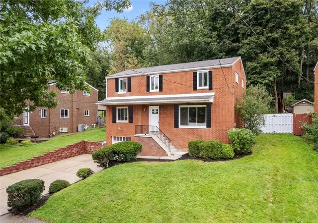 Photo 2 of Single family home for sale at 232 Sharon Dr, Forest Hills Boro, PA 15221 | MLS# 1775808 | Listing updated on 2026-10-18