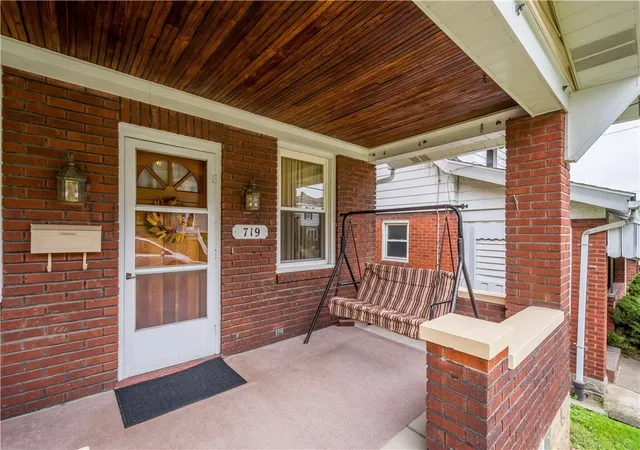 Photo 2 of Single family home for sale at 719 Woodbourne Ave, Brookline, PA 15226 | MLS# 1775826 | Listing updated on 2026-10-17
