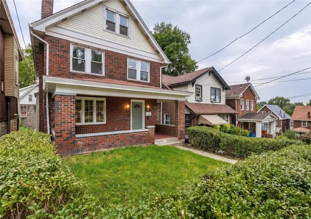 Photo 2 of Single family home for sale at 6418 Landview Rd, Squirrel Hill, PA 15217 | MLS# 1775985 | Listing updated on 2026-10-16
